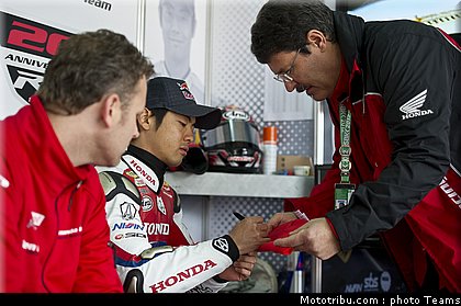 superbike_aoyama_009_imola_2012.jpg