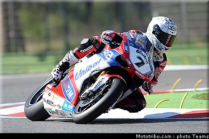 superbike_checa_006_imola_2012.jpg