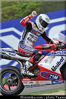 superbike_checa_010_imola_2012.jpg