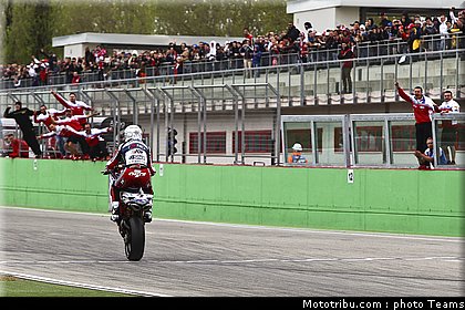superbike_checa_014_imola_2012.jpg