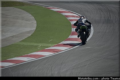 superbike_mercado_002_imola_2012.jpg