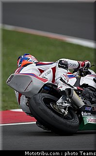 superbike_rea_019_imola_2012.jpg