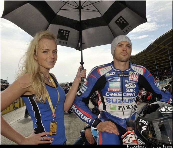 superbike_pitbabe_008_pays_bas_assen_2012