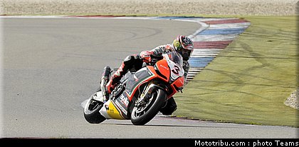 superbike_biaggi_002_pays_bas_assen_2012.jpg