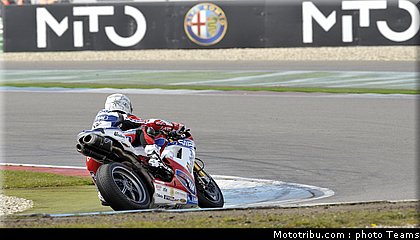 superbike_checa_008_pays_bas_assen_2012.jpg