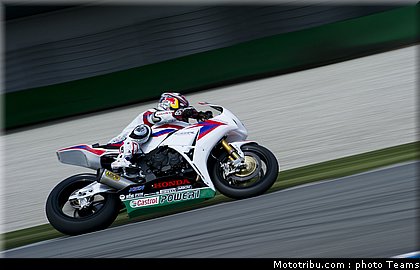 superbike_rea_006_pays_bas_assen_2012.jpg
