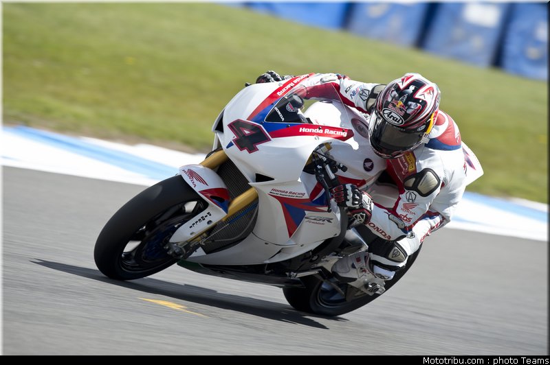 superbike_aoyama_004_wsbk_2012_angleterre_donington