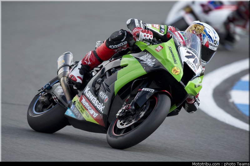 superbike_baz_014_wsbk_2012_angleterre_donington