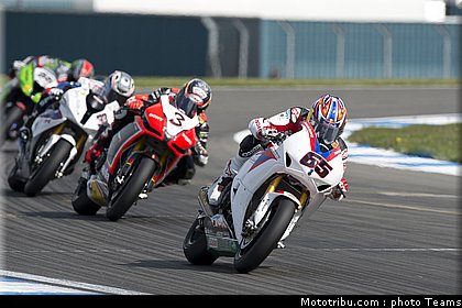 superbike_047_wsbk_2012_angleterre_donington.jpg
