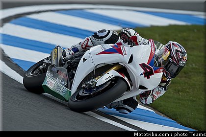 superbike_aoyama_008_wsbk_2012_angleterre_donington.jpg