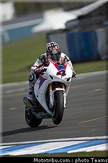 superbike_aoyama_009_wsbk_2012_angleterre_donington.jpg