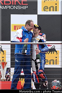 superbike_melandri_013_wsbk_2012_angleterre_donington.jpg