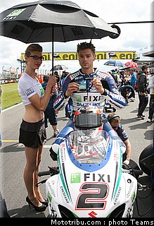 superbike_pitbabe_001_wsbk_2012_angleterre_donington.jpg