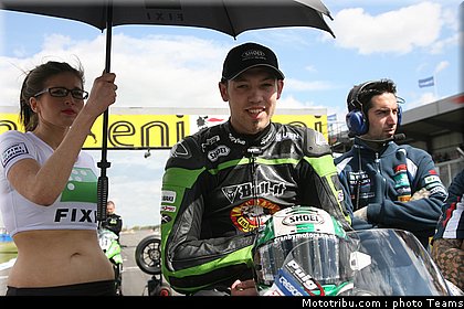 superbike_pitbabe_019_wsbk_2012_angleterre_donington.jpg