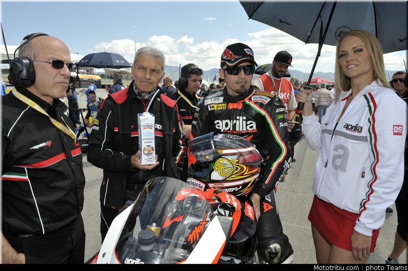 wsbk_pitbabe_011_usa_miller_2012