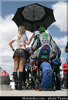 wsbk_pitbabe_031_usa_miller_2012.jpg