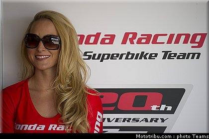wsbk_pitbabe_049_usa_miller_2012.jpg