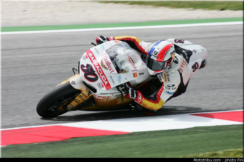 sbk_guintoli_001_san_marin_misano_2012
