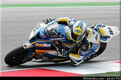 sbk_fabrizio_001_san_marin_misano_2012.jpg