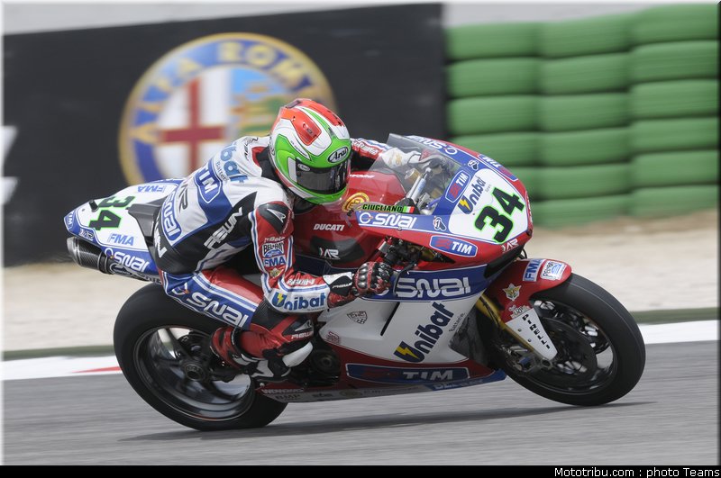 sbk_giugliano_004_san_marin_misano_2012