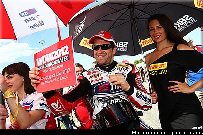 sbk_pitbabe_011_san_marin_misano_2012.jpg