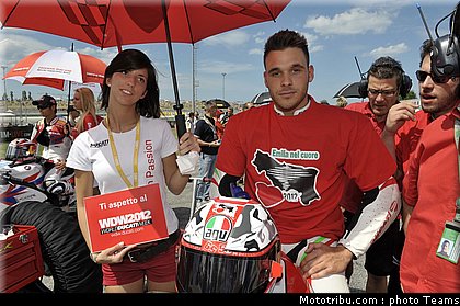 sbk_pitbabe_018_san_marin_misano_2012.jpg