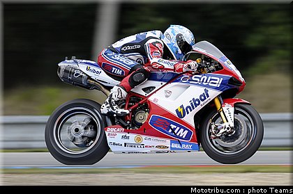 sbk_checa_004_republique_tcheque_brno_2012.jpg