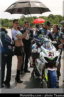 sbk_pitbabe_020_republique_tcheque_brno_2012.jpg