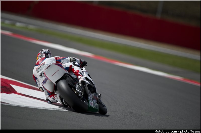 sbk_aoyama_005angleterre_silverstone_2012