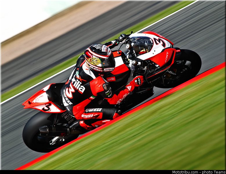 sbk_biaggi_005angleterre_silverstone_2012