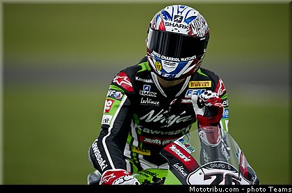 sbk_baz_005angleterre_silverstone_2012.jpg