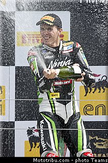 sbk_baz_009angleterre_silverstone_2012.jpg