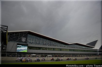 sbk_baz_013angleterre_silverstone_2012.jpg