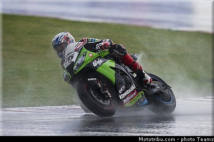 sbk_baz_015angleterre_silverstone_2012.jpg