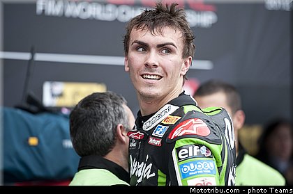sbk_baz_022angleterre_silverstone_2012.jpg