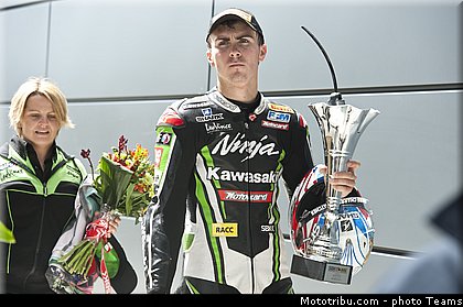 sbk_baz_028angleterre_silverstone_2012.jpg