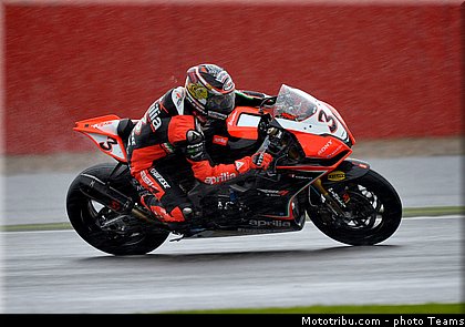 sbk_biaggi_006angleterre_silverstone_2012.jpg