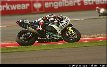 sbk_hopkins_003angleterre_silverstone_2012.jpg