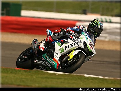 sbk_hopkins_017angleterre_silverstone_2012.jpg