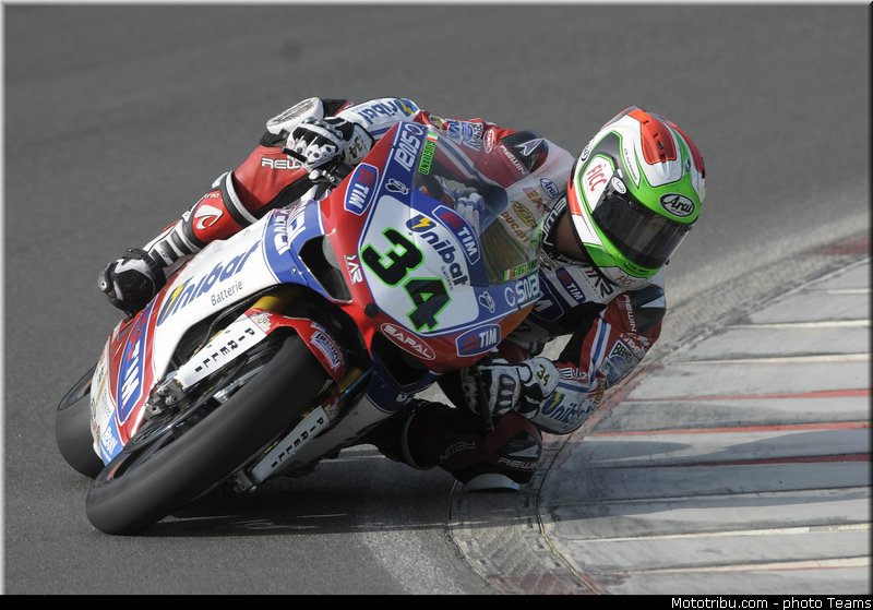 sbk_giugliano_003_wsbk_2012_russie_moscou