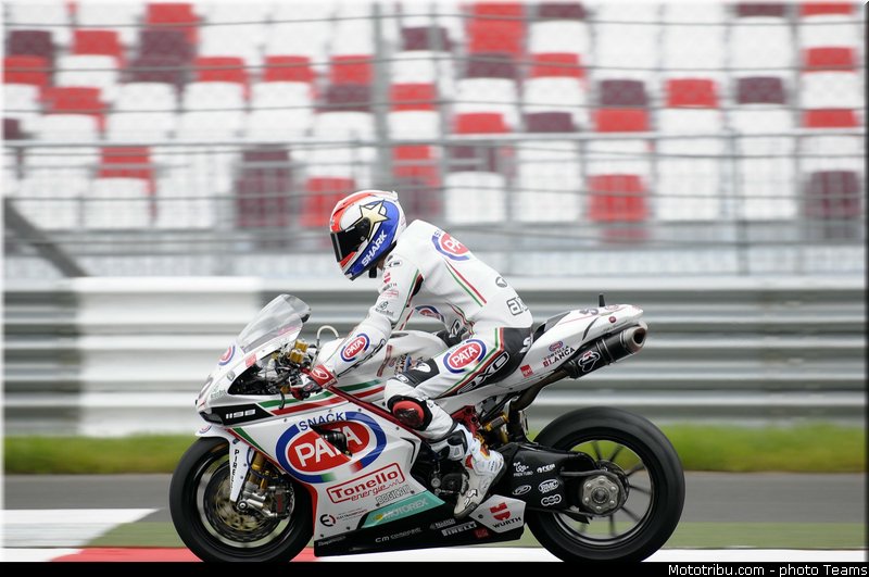 sbk_guintoli_001_wsbk_2012_russie_moscou