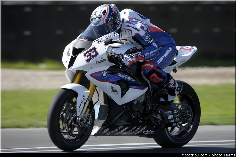 sbk_melandri_001_wsbk_2012_russie_moscou