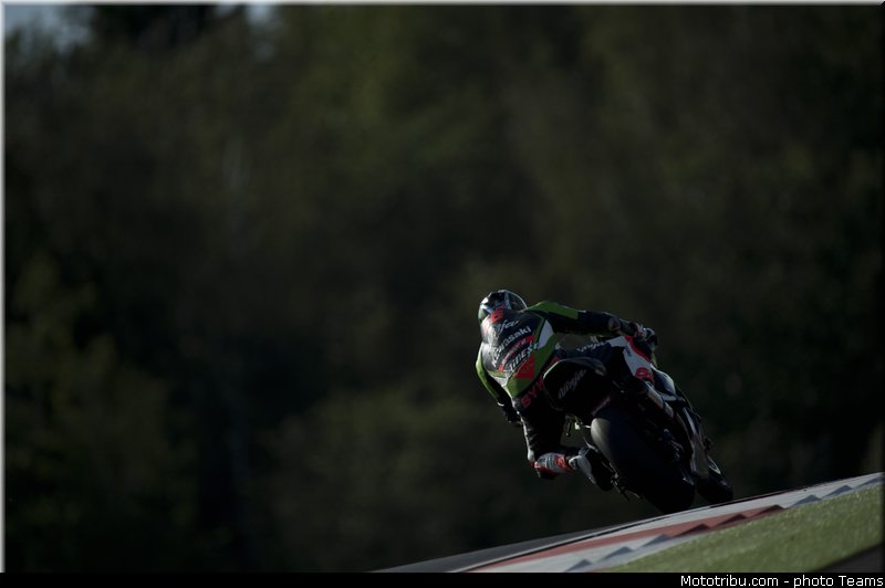 sbk_sykes_035_wsbk_2012_russie_moscou