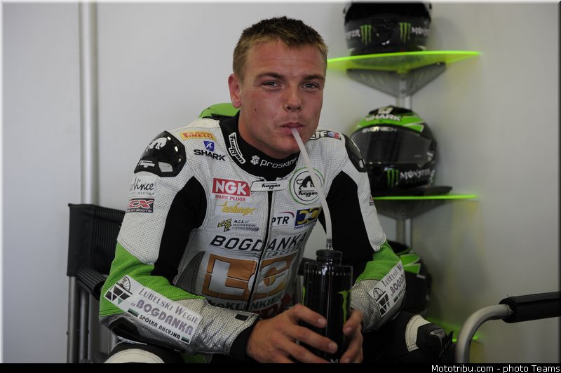 supersport_lowes_003_wsbk_2012_russie_moscou