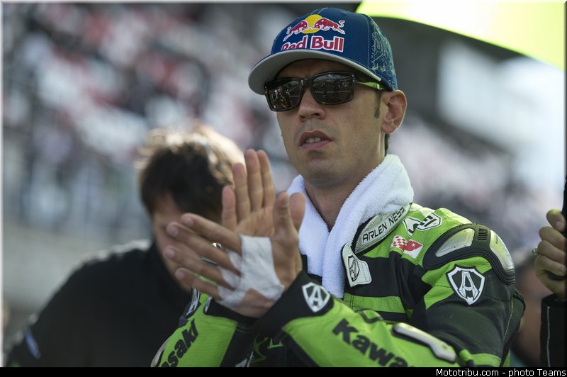 supersport_sofuoglu_014_wsbk_2012_russie_moscou