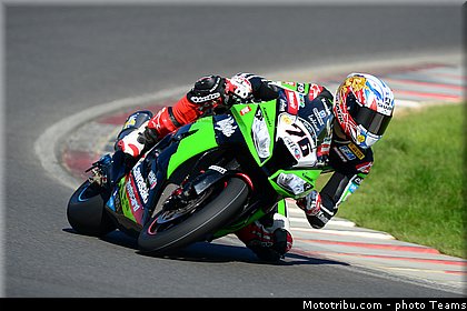 sbk_baz_009_wsbk_2012_russie_moscou.jpg