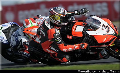 sbk_biaggi_001_wsbk_2012_russie_moscou.jpg