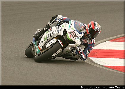 sbk_camier_002_wsbk_2012_russie_moscou.jpg