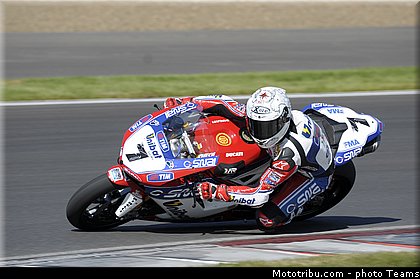 sbk_checa_008_wsbk_2012_russie_moscou.jpg