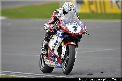 sbk_checa_013_wsbk_2012_russie_moscou.jpg